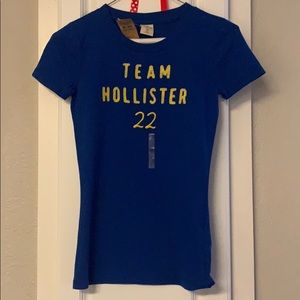 NWT XS woman’s hollister shirt in blue